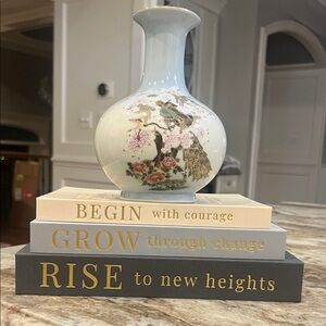 Hand-Painted Porcelain Peacock Vase - Light Blue